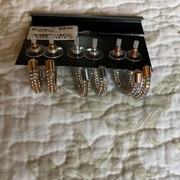 Guess earrings - Picture 2 of 5